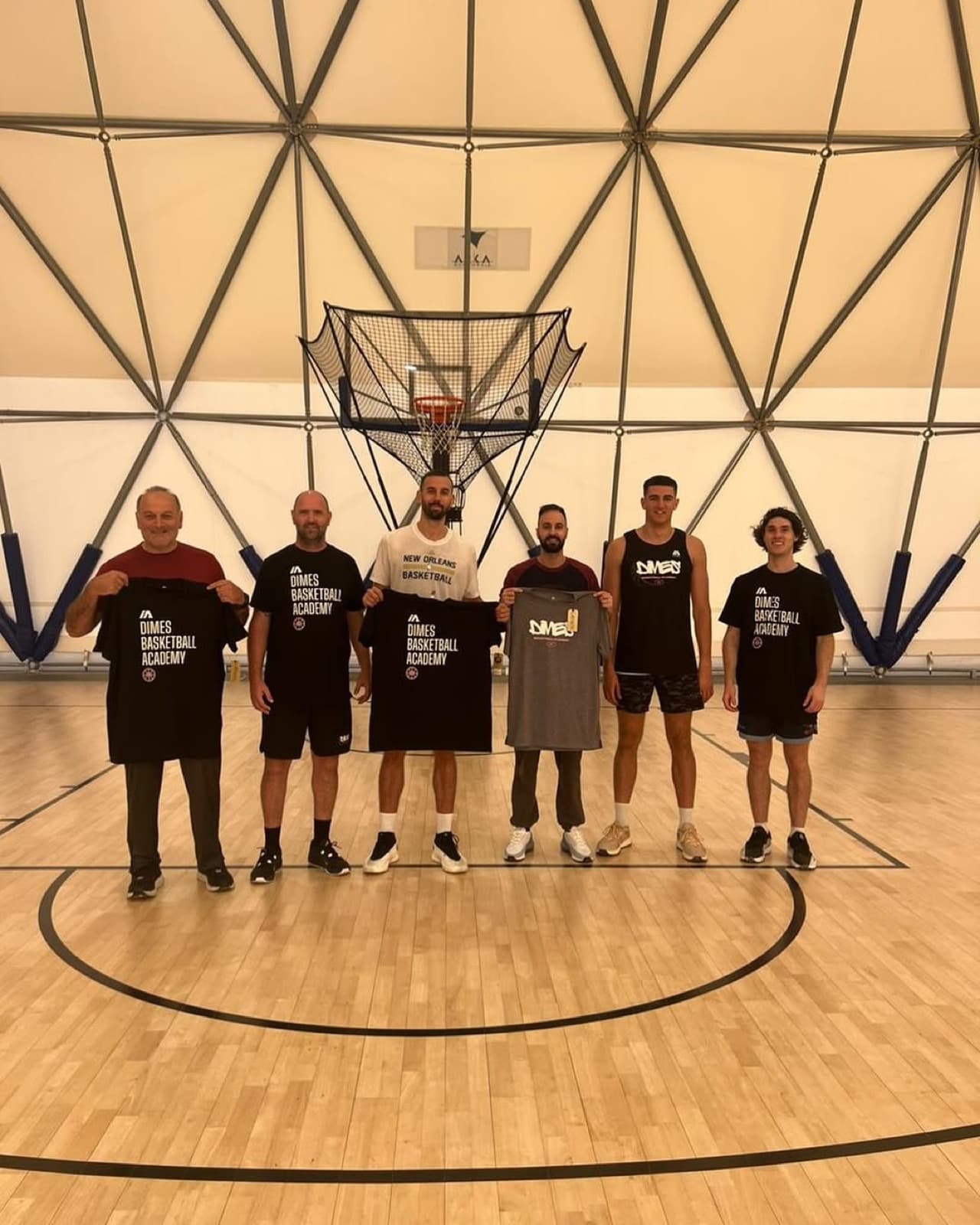 Dimes Basketball Academy, image 1