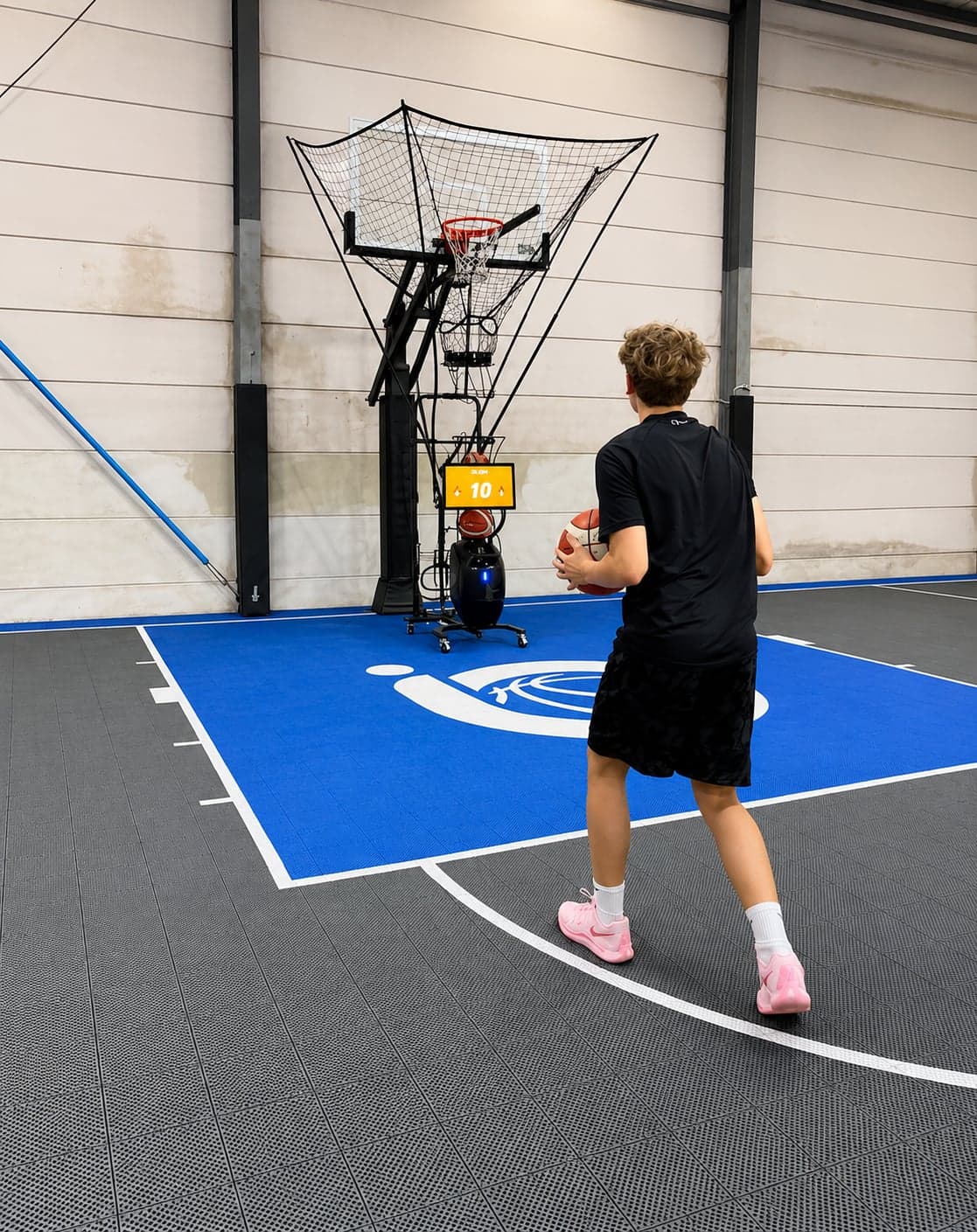 InsideOut Basketball, Sunshine Coast basketball facility with the Dr. Dish CT+